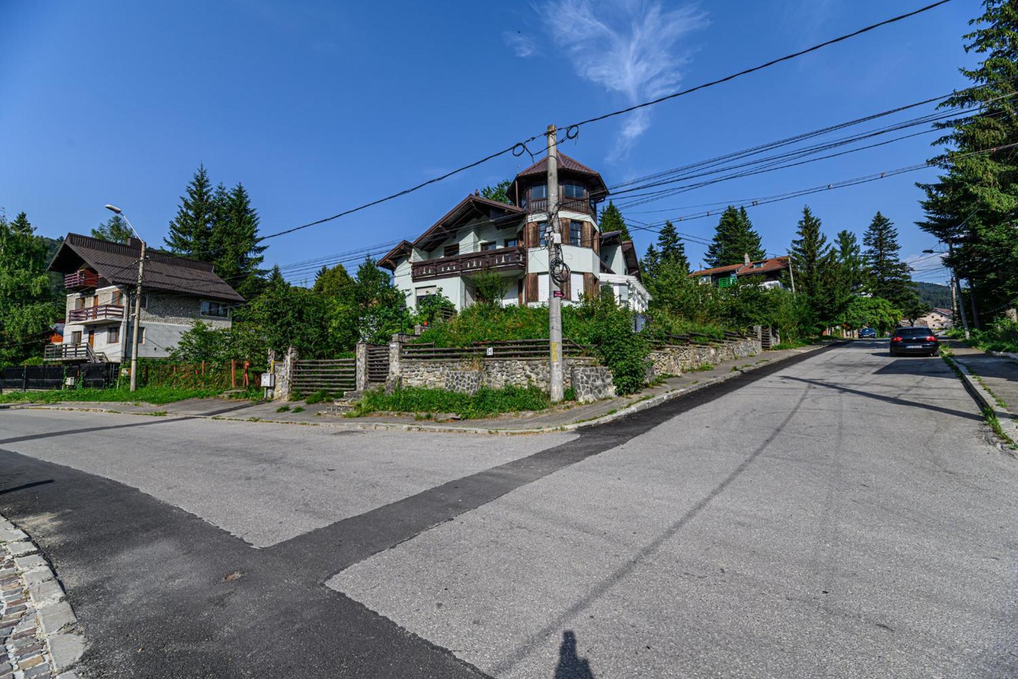 Casa Ramino Hotel บุชเตนี ภายนอก รูปภาพ