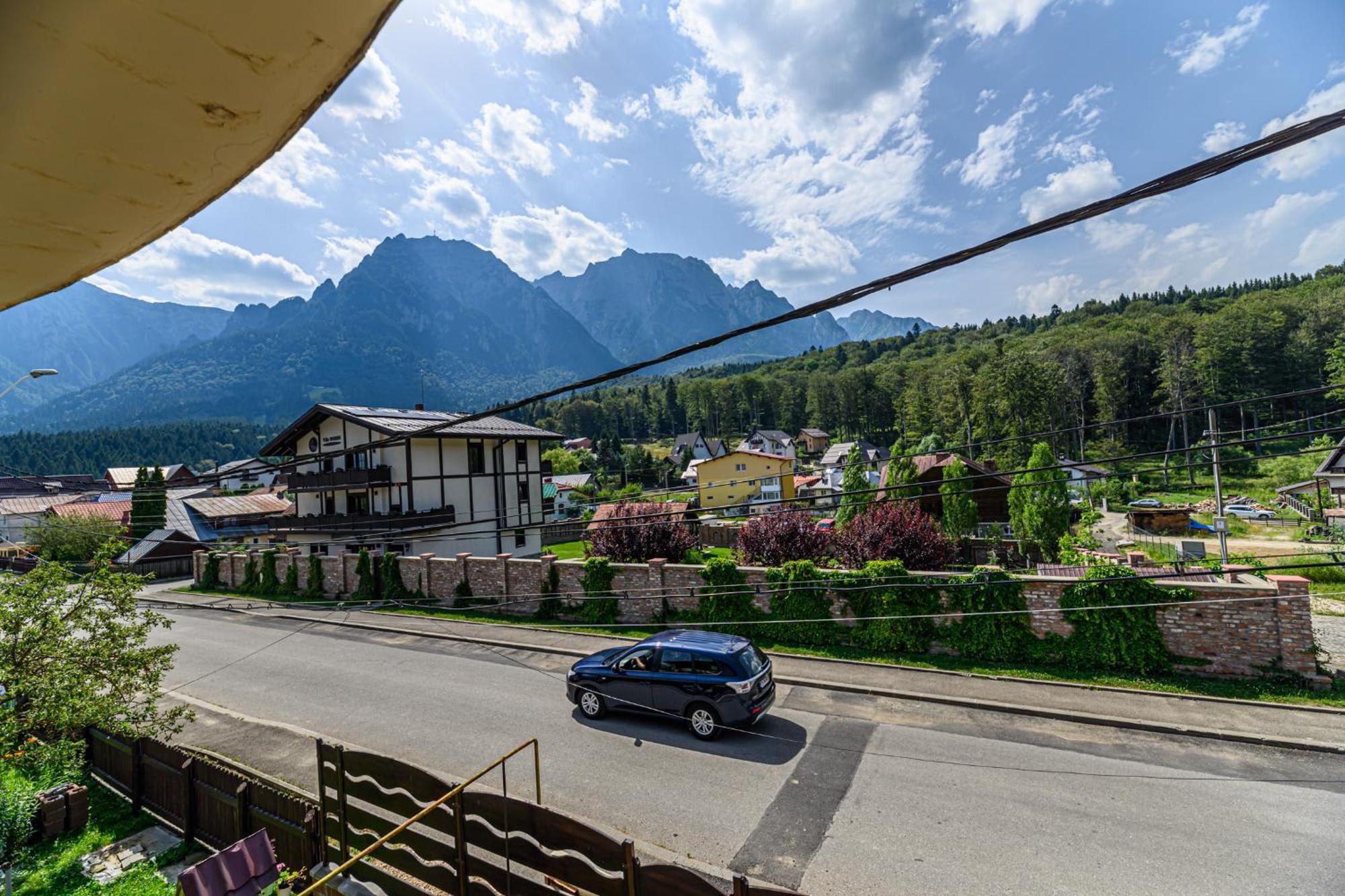 Casa Ramino Hotel บุชเตนี ภายนอก รูปภาพ