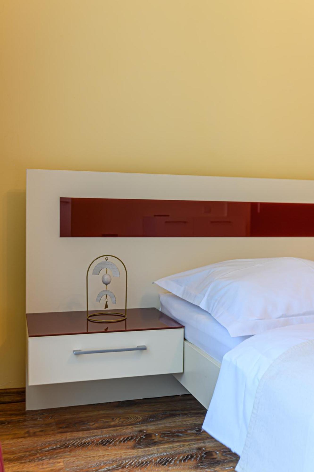 Casa Ramino Hotel บุชเตนี ภายนอก รูปภาพ